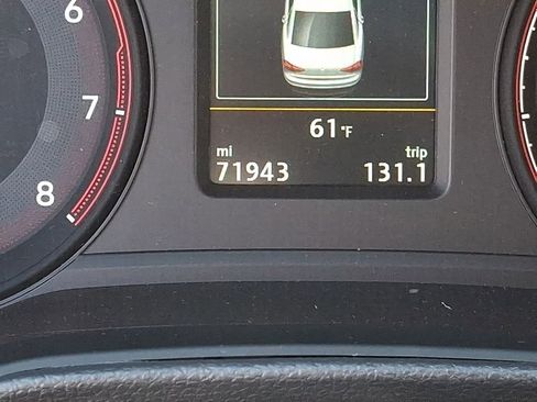 Used 2020 Volkswagen Passat 2.0T SEL FWD image 21