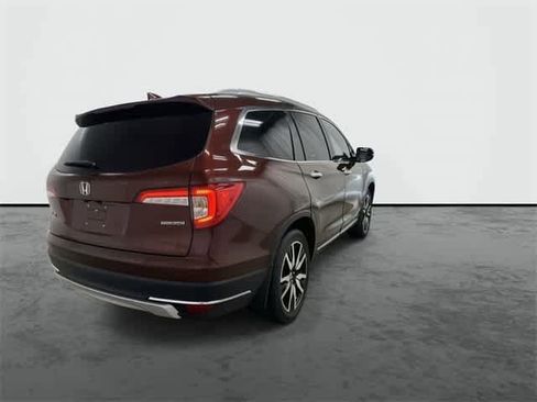 Used 2019 Honda Pilot Touring image 3