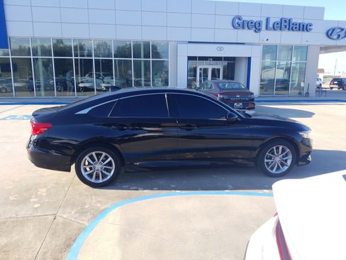 Used 2021 Honda Accord LX image 8