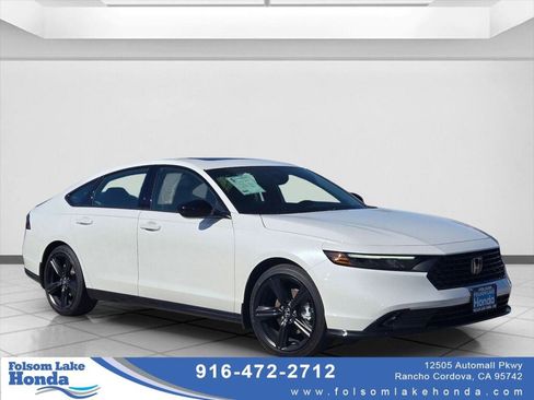 Used 2025 Honda Accord Sport image 1