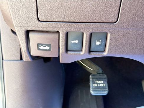 Used 2016 Lexus ES 350 w/ Premium Package w/Wood Trim image 42