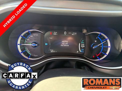 Used 2024 Chrysler Pacifica Limited FWD image 14