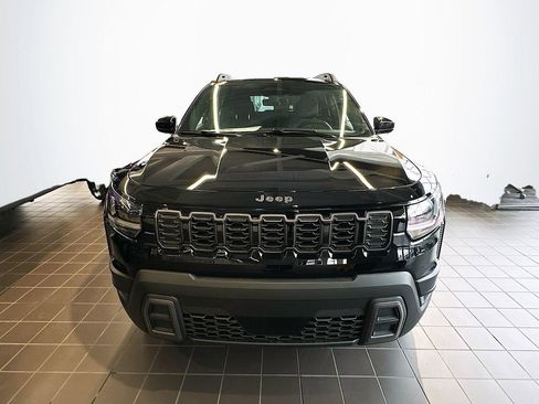 New 2026 Jeep Cherokee Laredo image 3