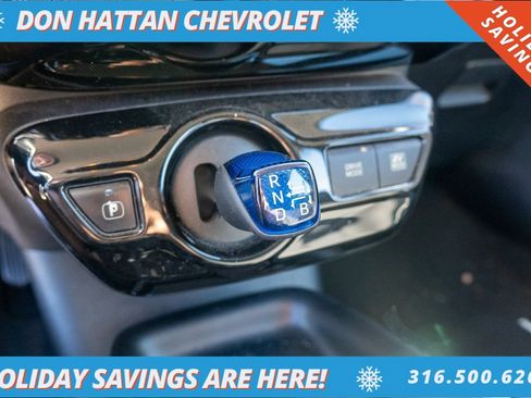 Used 2016 Toyota Prius Two image 9