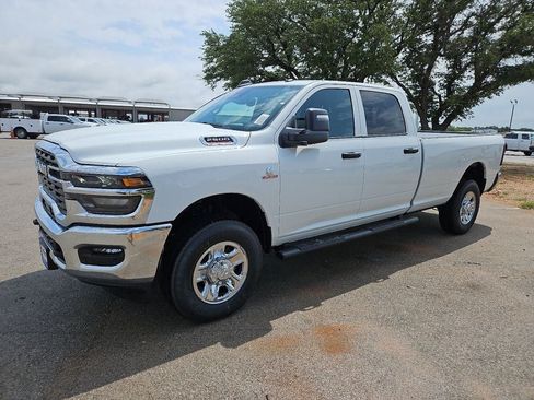 New 2026 RAM 2500 Tradesman AWD/4WD image 2