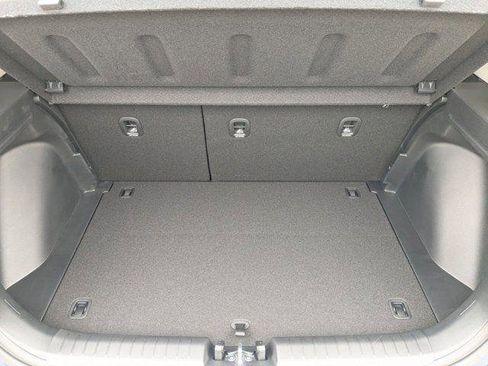 New 2025 Hyundai Venue Limited image 15