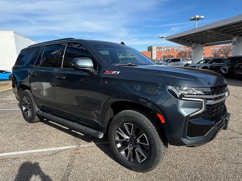 Used 2021 Chevrolet Tahoe Z71 w/ Z71 Off-Road Package image 10