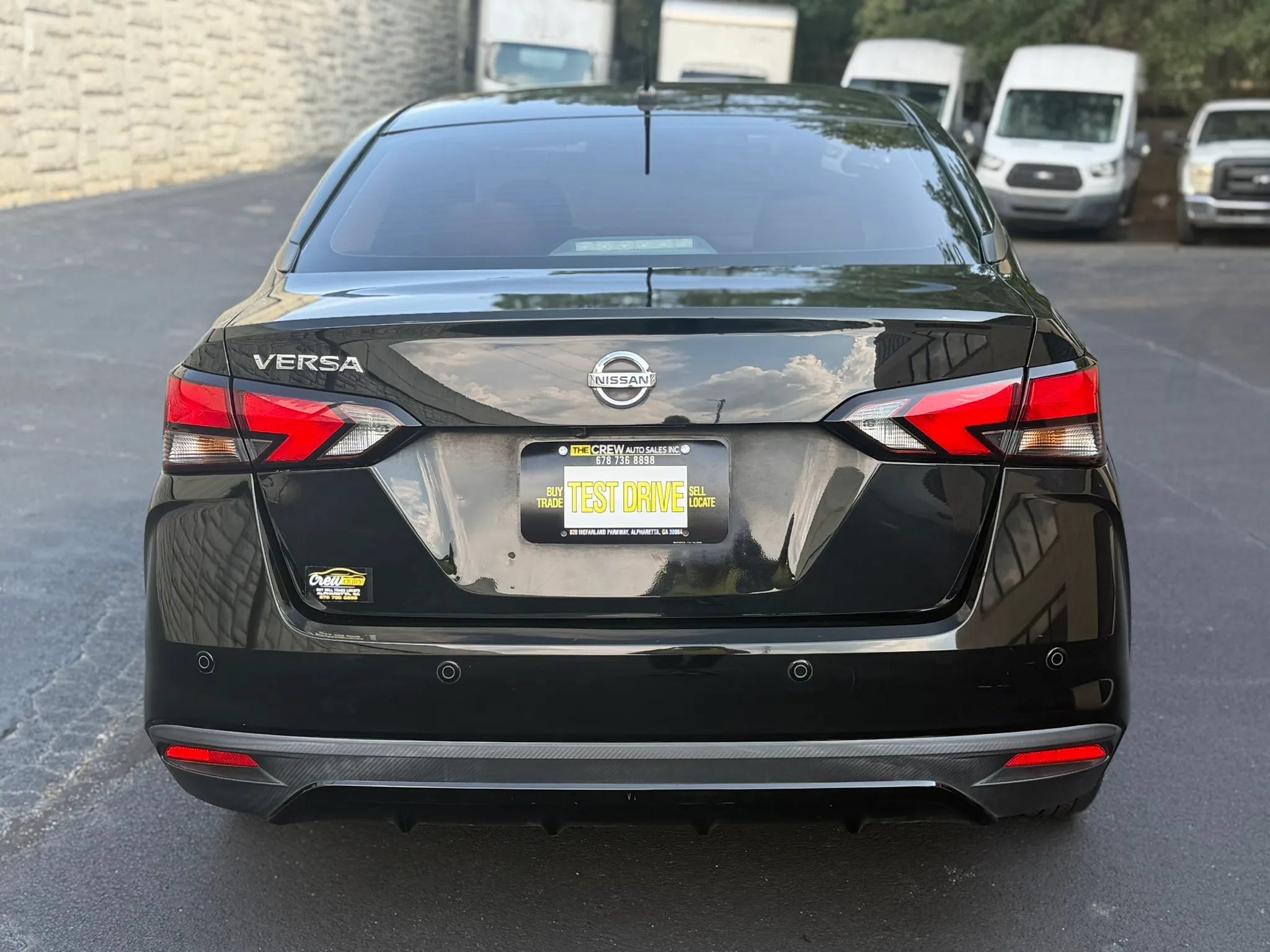 Used 2021 Nissan Versa S FWD image 8