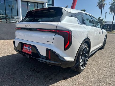 New 2026 Kia K4 GT-Line FWD image 5