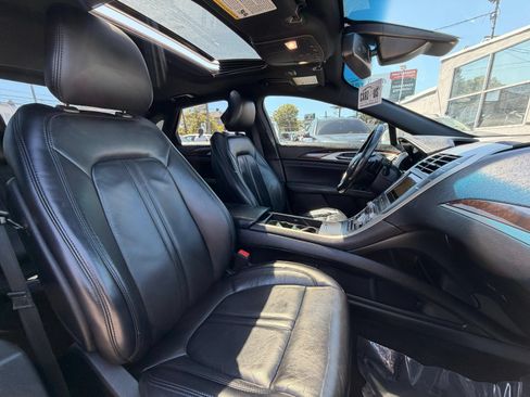 Used 2019 Lincoln MKZ Reserve w/ Reserve Plus Package AWD/4WD image 31