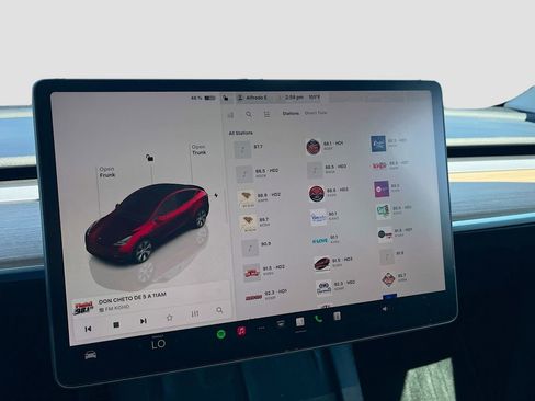 Used 2024 Tesla Model Y Long Range AWD/4WD image 15
