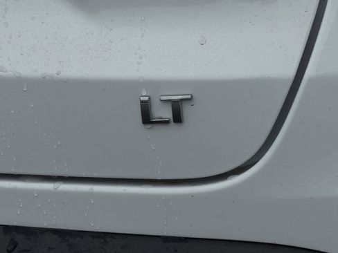 New 2026 Chevrolet Trax LT image 9