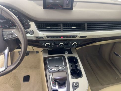Used 2019 Audi Q7 2.0T Premium Plus w/ Premium Plus Package image 27