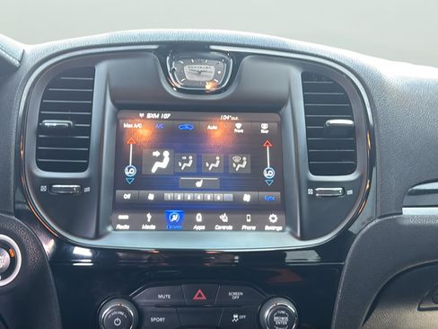 Used 2019 Chrysler 300 S RWD image 25