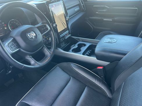 Used 2022 RAM 1500 Laramie w/ Sport Appearance Package AWD/4WD image 7