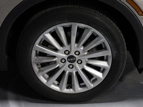 Used 2019 Lincoln MKC Premiere FWD image 40