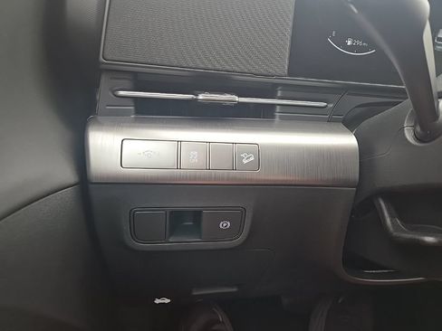 Certified 2026 Hyundai Kona SEL Premium AWD/4WD image 39
