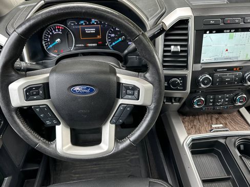 Used 2018 Ford F250 Lariat w/ Lariat Ultimate Package image 14