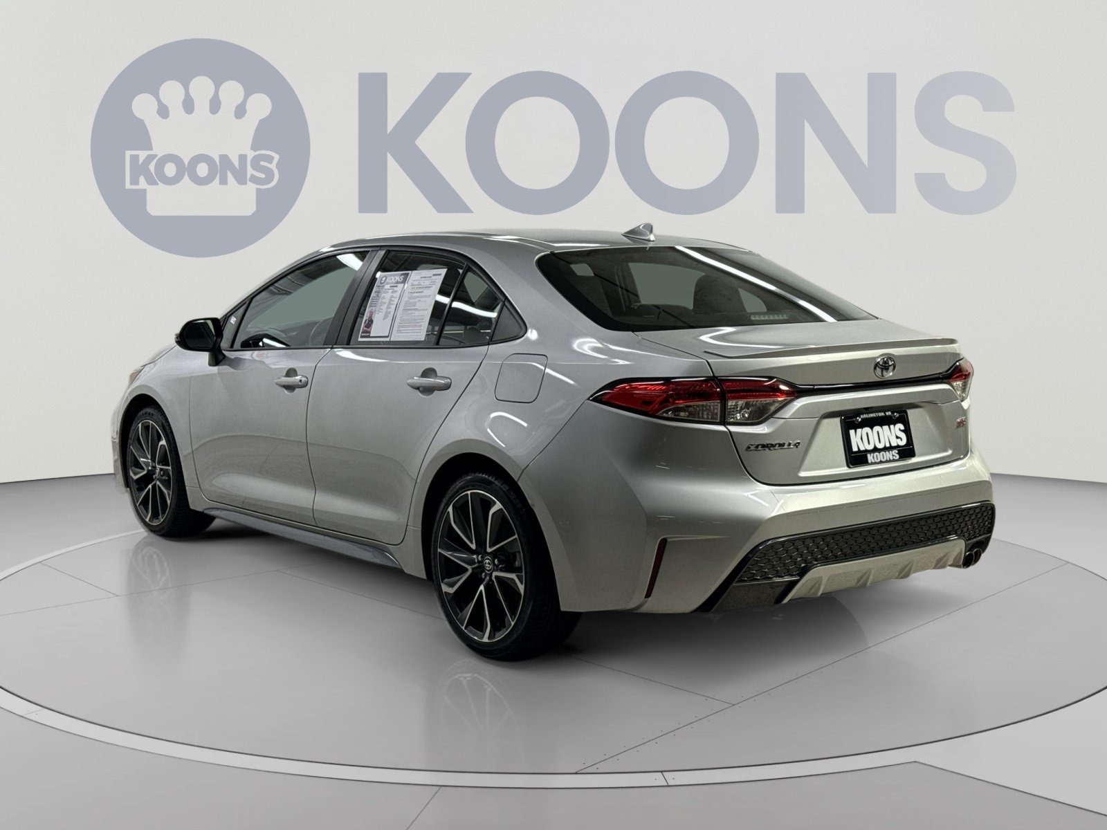 Used 2021 Toyota Corolla SE FWD image 18