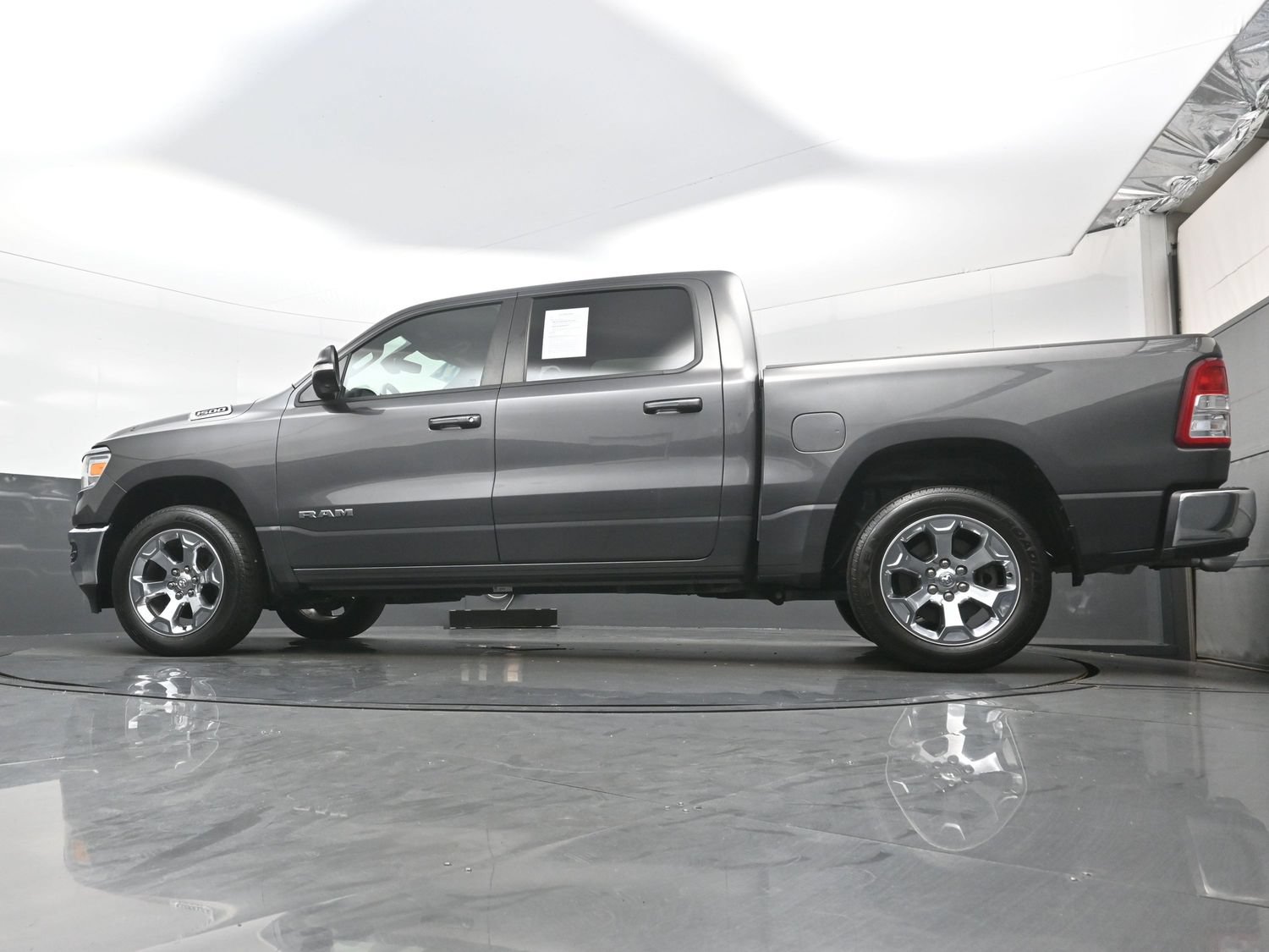 Used 2022 RAM 1500 Big Horn AWD/4WD image 30
