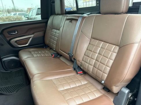 Used 2021 Nissan Titan Platinum Reserve w/ Moonroof Package AWD/4WD image 39