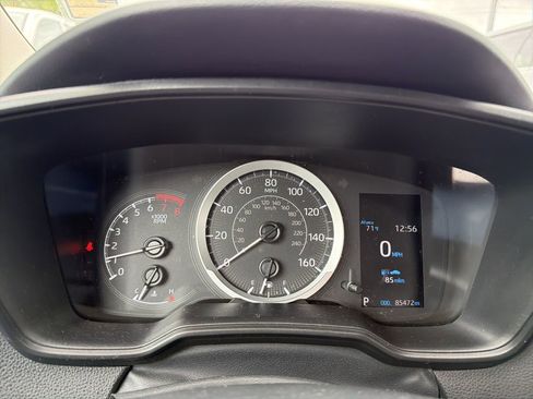 Used 2022 Toyota Corolla LE image 10