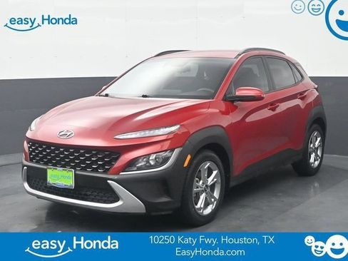 Used 2022 Hyundai Kona SEL FWD image 1