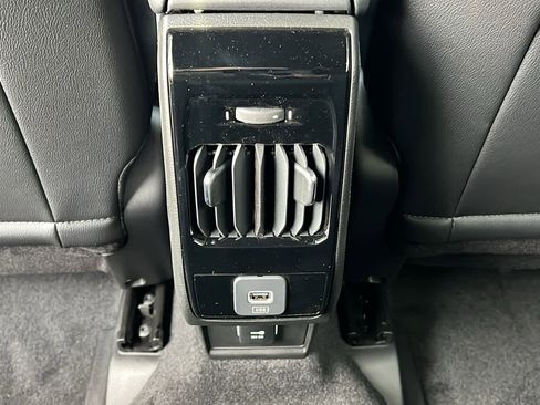 New 2026 Jeep Compass Limited image 25