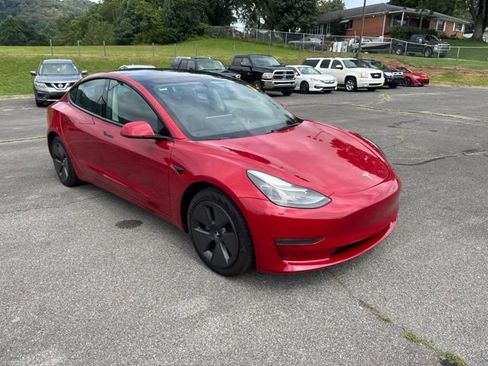 Used 2023 Tesla Model 3 Standard Range RWD image 2