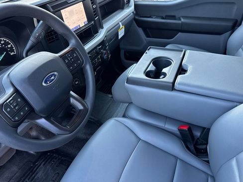 New 2025 Ford F350 XL w/ XL Chrome Package image 9