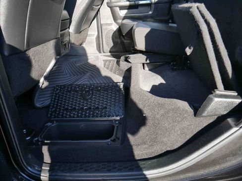 Used 2018 RAM 2500 Laramie w/ Convenience Group image 20