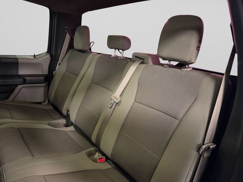Used 2015 Ford F150 XL w/ Equipment Group 101A Mid AWD/4WD image 21