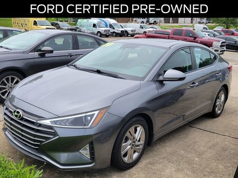 Used 2020 Hyundai Elantra Value Edition w/ Cargo Package (C1) FWD image 2