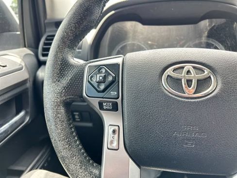 Used 2015 Toyota 4Runner Limited AWD/4WD image 34