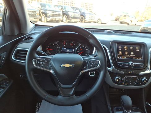 Used 2024 Chevrolet Equinox LT image 17