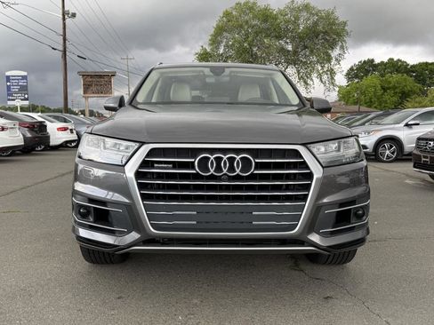 Used 2019 Audi Q7 3.0T Prestige w/ Prestige Package AWD/4WD image 2