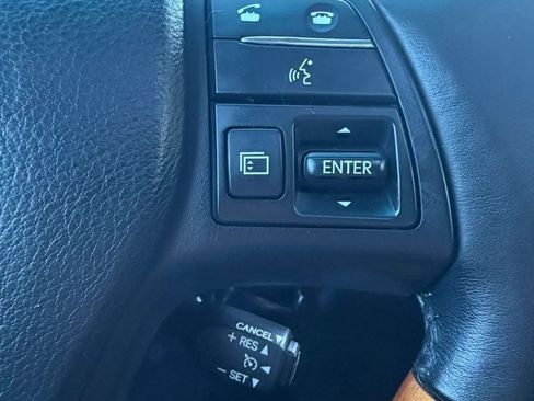 Used 2011 Lexus RX 350 2WD w/ Premium Pkg image 16