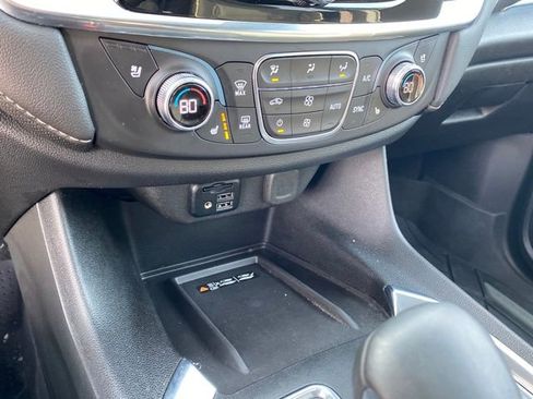 Certified 2023 Chevrolet Traverse Premier w/ Redline Edition image 14