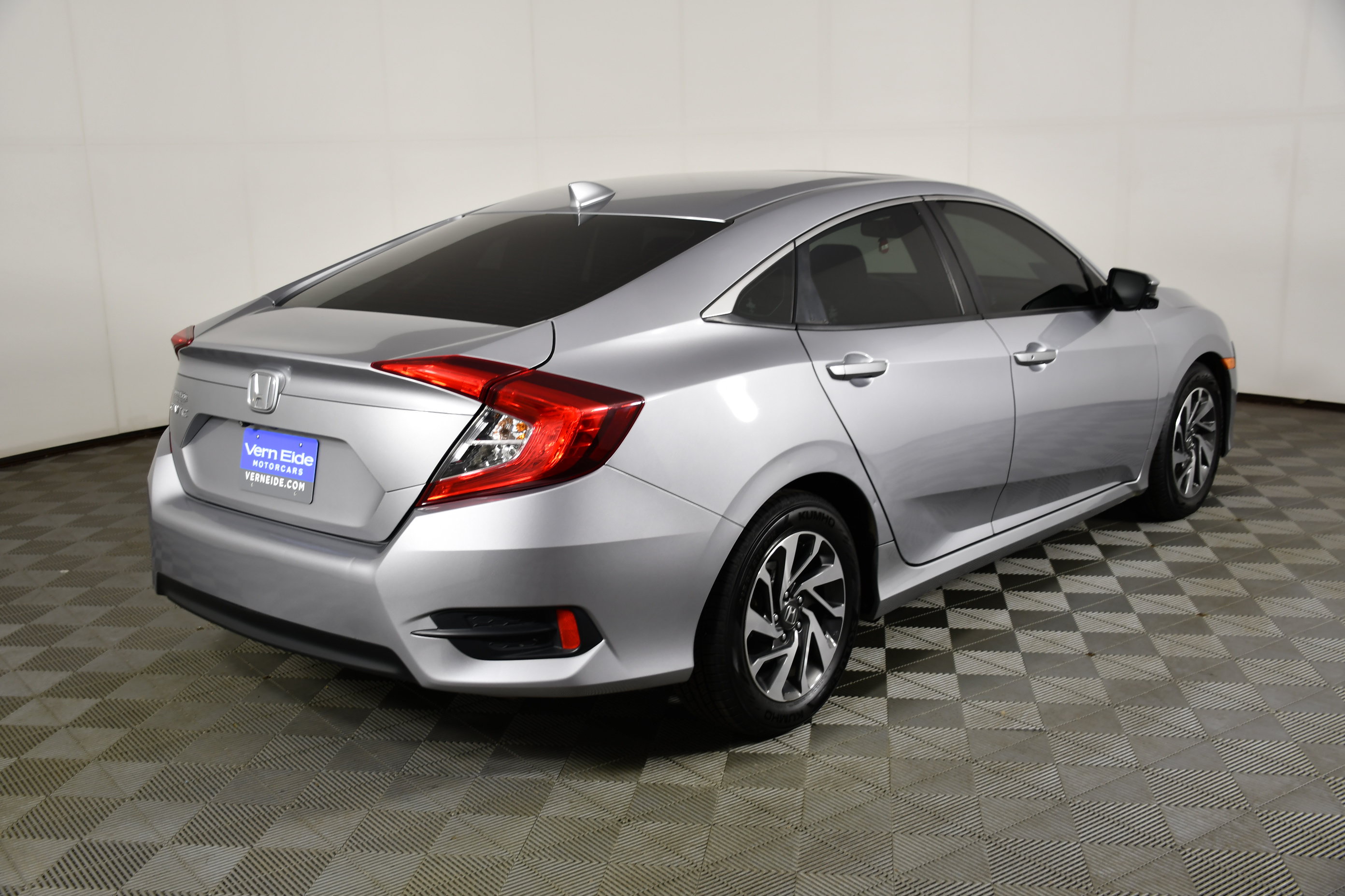 Used 2017 Honda Civic EX image 6