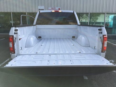 Used 2018 Ford F150 XLT w/ Trailer Tow Package AWD/4WD image 33