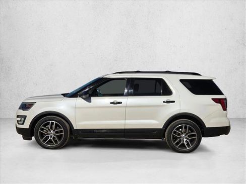 Used 2016 Ford Explorer Sport w/ Equipment Group 401A image 8