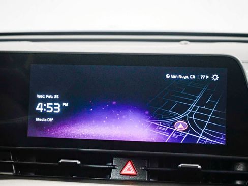 Used 2023 Kia Sportage EX FWD image 13