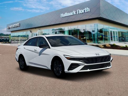 New 2026 Hyundai Elantra Sport FWD image 11