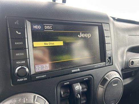 Certified 2017 Jeep Wrangler Unlimited Sport AWD/4WD image 12