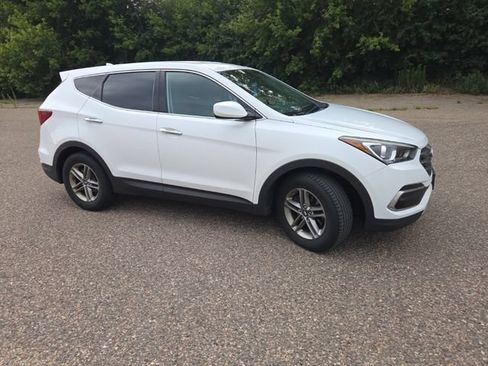 Used 2017 Hyundai Santa Fe Sport AWD/4WD image 18