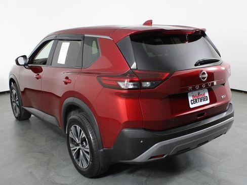 Certified 2023 Nissan Rogue SV FWD image 4