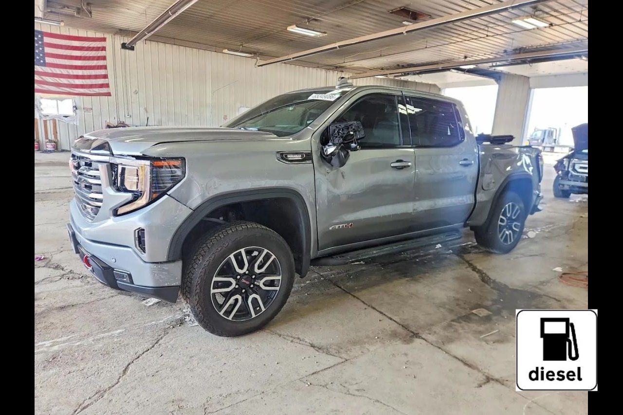 Used 2025 GMC Sierra 1500 AT4 w/ AT4 Premium Package AWD/4WD image 1