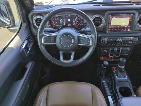 Used 2021 Jeep Wrangler Unlimited Rubicon w/ Dual Top Group image 15