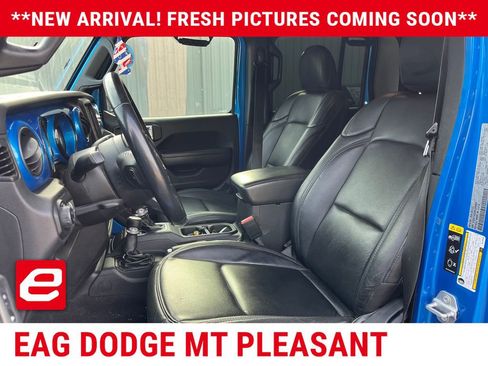 Used 2021 Jeep Gladiator Sport AWD/4WD image 7