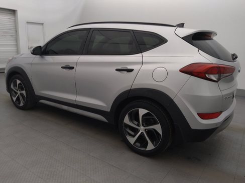 Used 2018 Hyundai Tucson Value FWD image 3